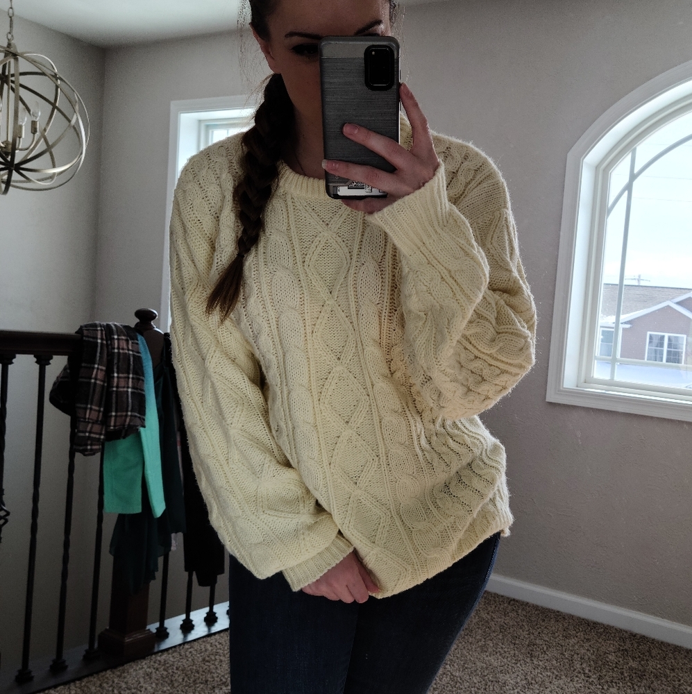 Oversized Aran Fisherman's Cableknit Sweater